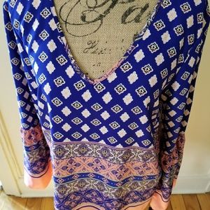 NWT Bell sleeve tunic top